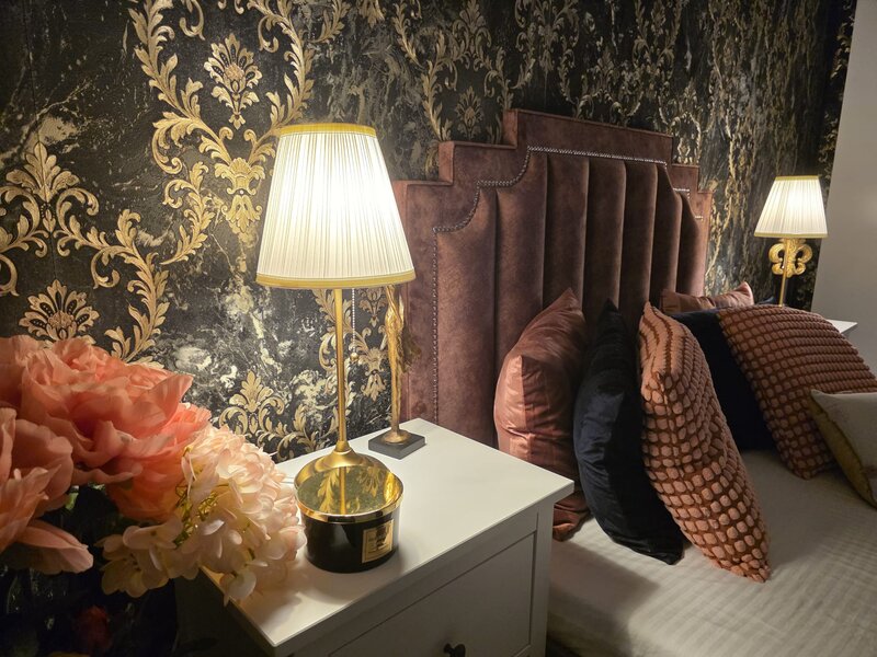 Modele videochat Rond Alba Iulia, Decebal.